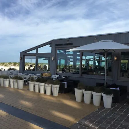 Sleep At Sea 아파트